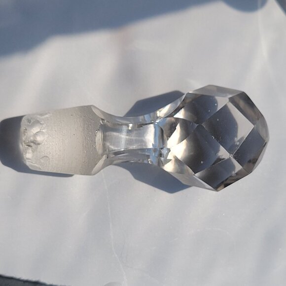 Cut Glass Crystal Cruet Decanter With Stopper - Picture 13 of 14